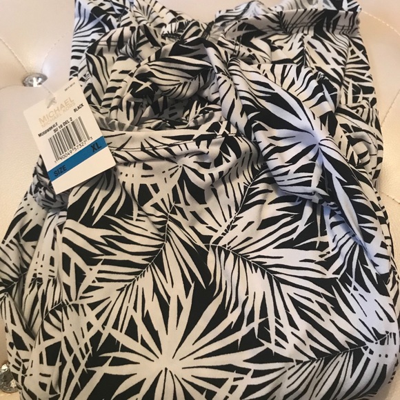 NEW Michael Kors Black/White Criss-Cross Back Long Maxi Dress Size XL - Picture 2 of 8